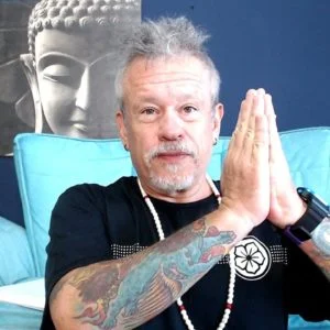 Lei da Prosperidade versus leis da mesquinhez.